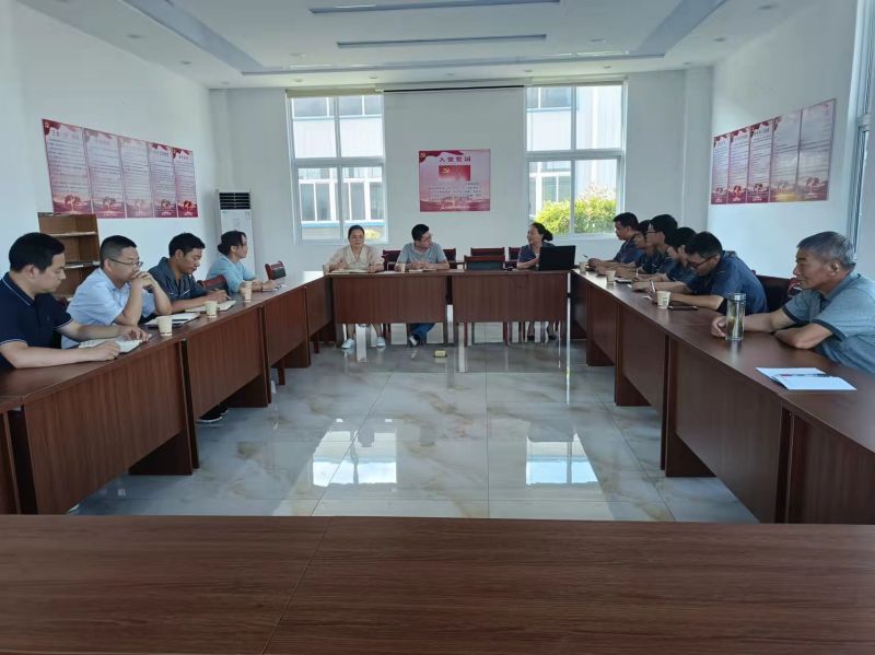 中共安徽孺子牛軸承有限公司支部舉行成立儀式(圖1) 中共安徽孺子牛軸承有限公司支部舉行成立儀式(圖1)